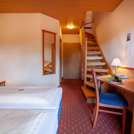 Landgasthof 'zur Quelle' 3*