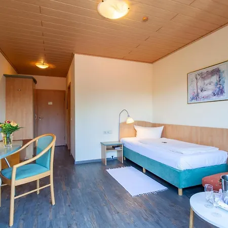 Gæstehus Landgasthof 'zur Quelle' 3*