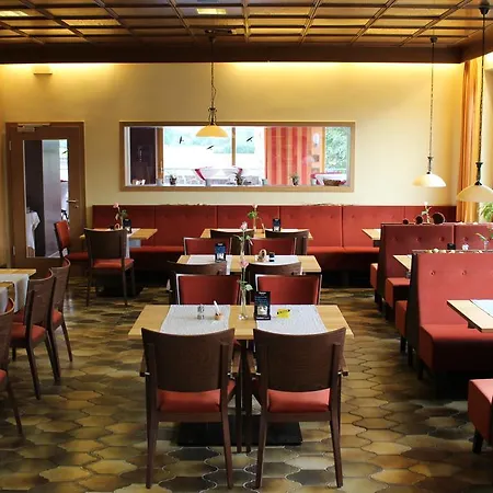 بيت ضيافة Landgasthof 'zur Quelle' 3*